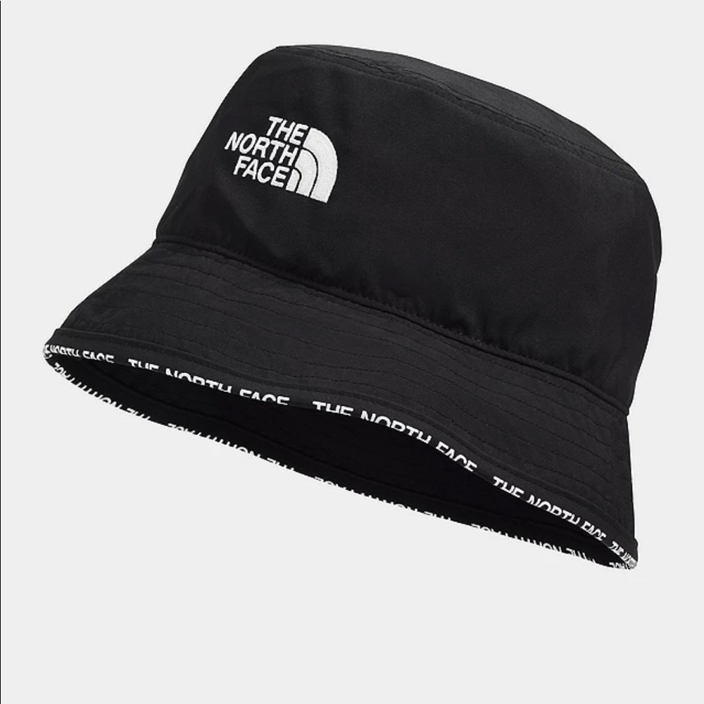 North Face bucket hat - Brand new still packaged
